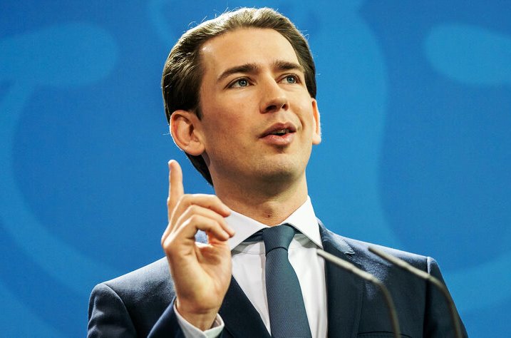 Kurz s-a angajat în SUA