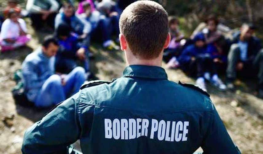 migranti ilegali frontiera