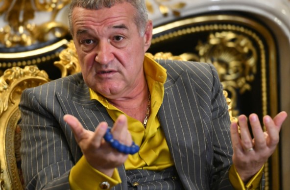 Gigi Becali elimină jucătorii vaccinați