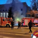 masina foc ambasada rusiei