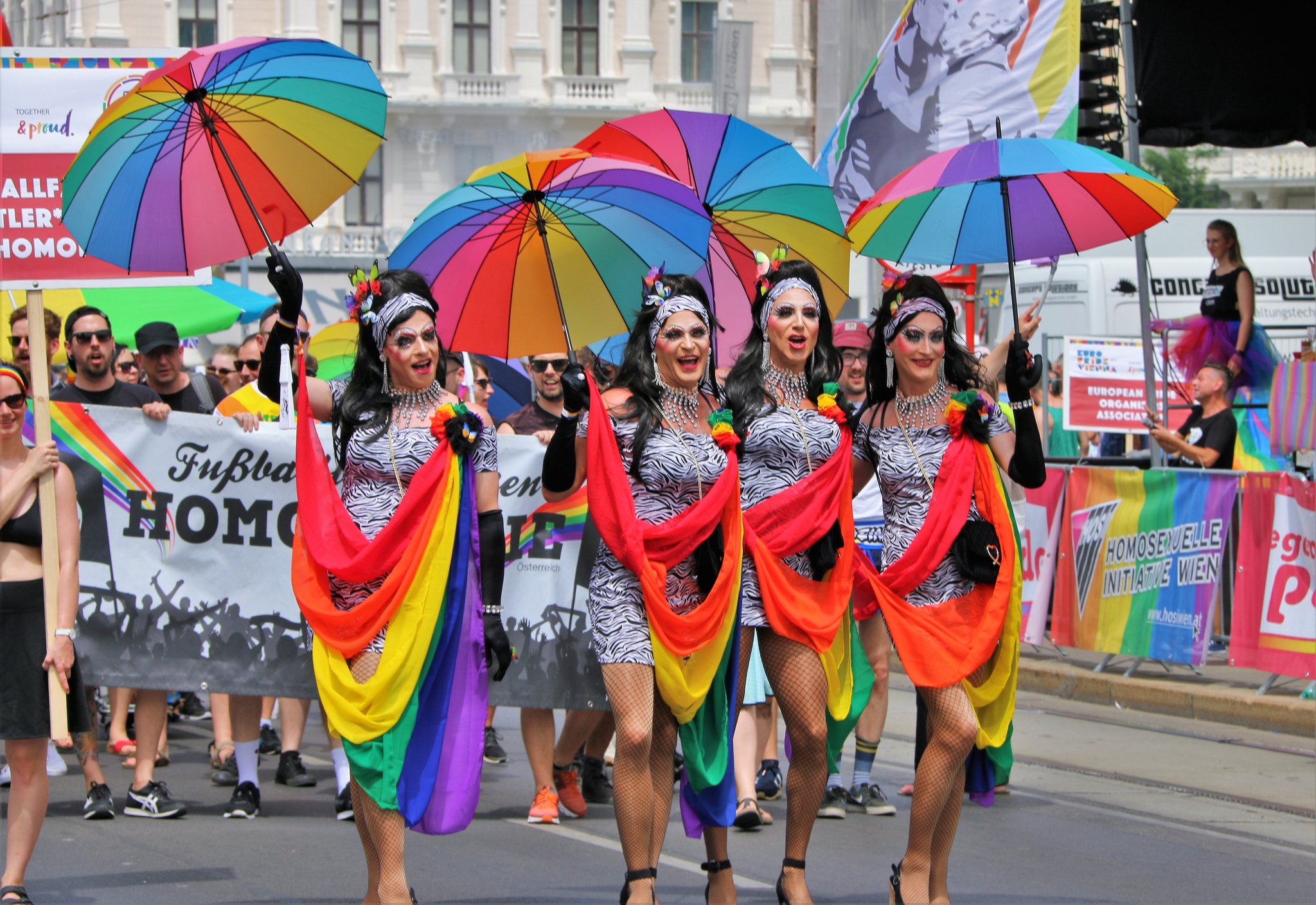 regenbogen parade wien