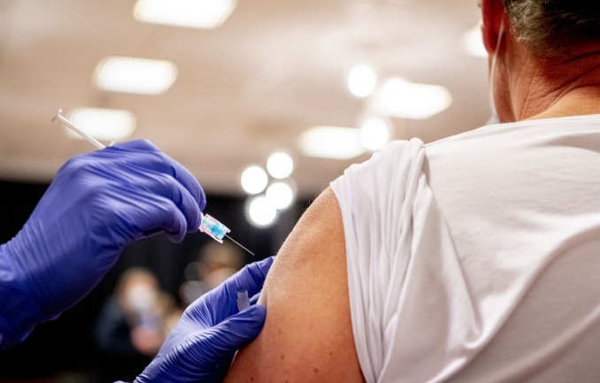 Recomandări a patra doză vaccin Austria
