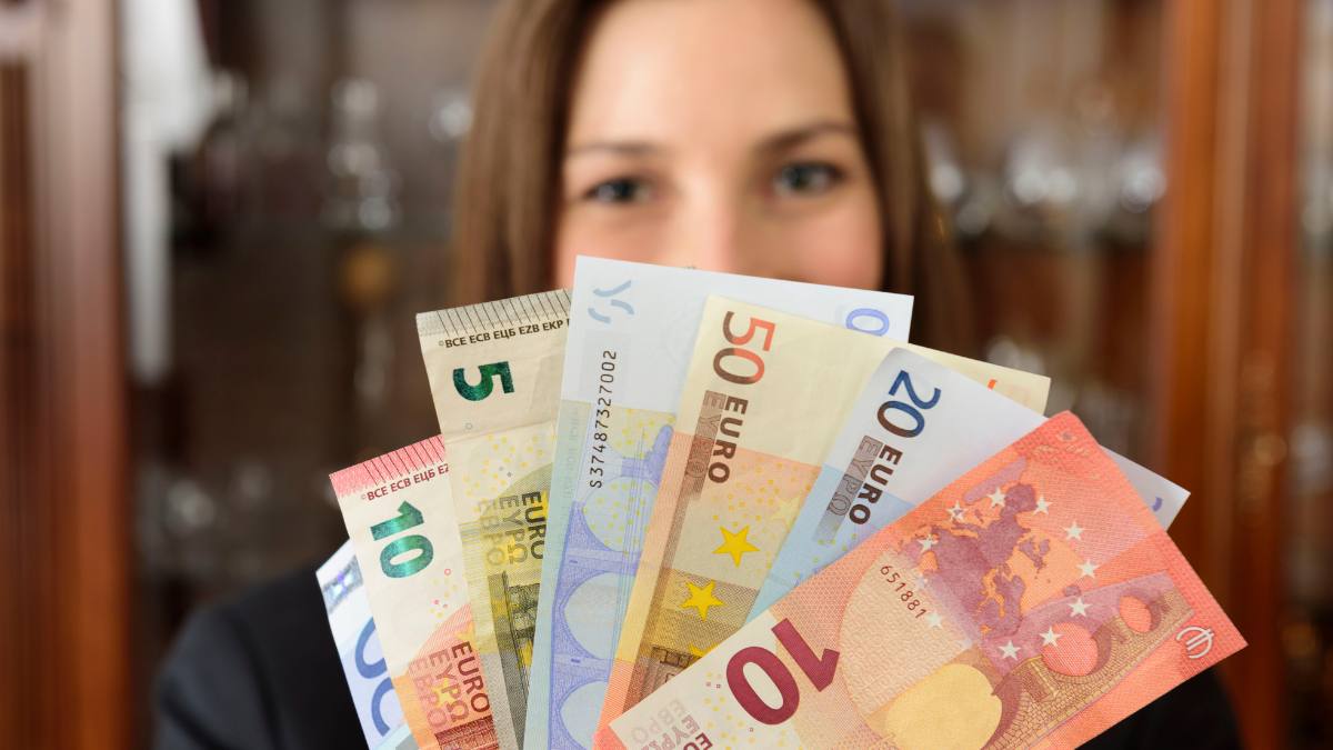 1.500 de euro străinii care vin în Austria