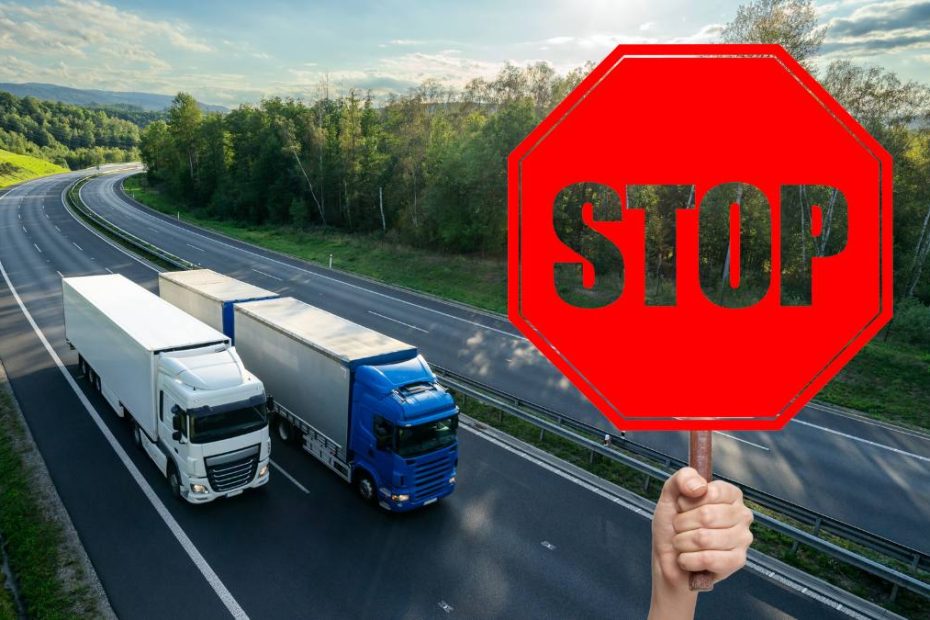 Austria a impus ”în mod neașteptat” restricții pentru camioane