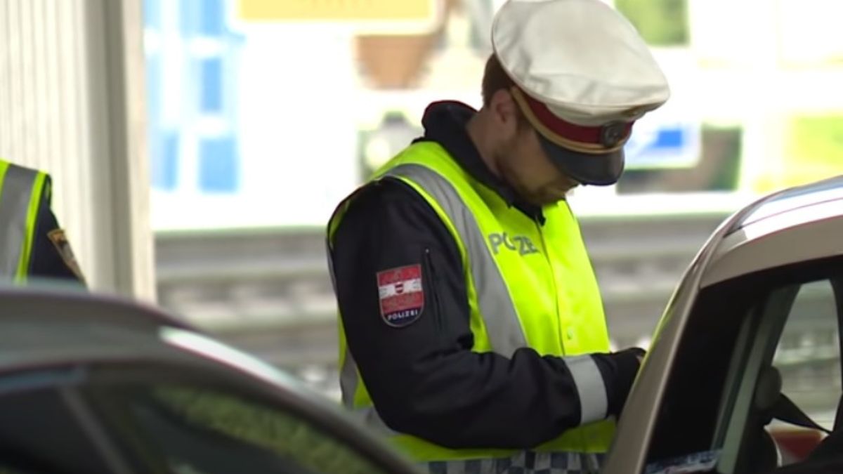 Poliția austriacă a întrerupt concediul unui șofer român