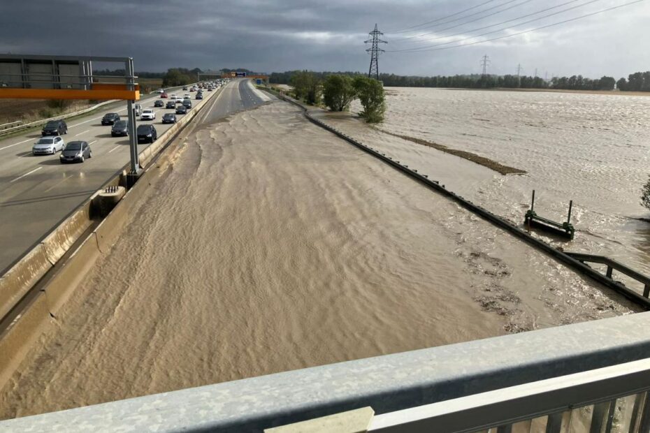 inundatii autostrada