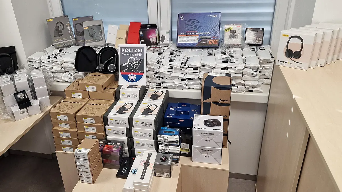 Dispozitive electronice sigilate furate din Germania confiscate în Austria