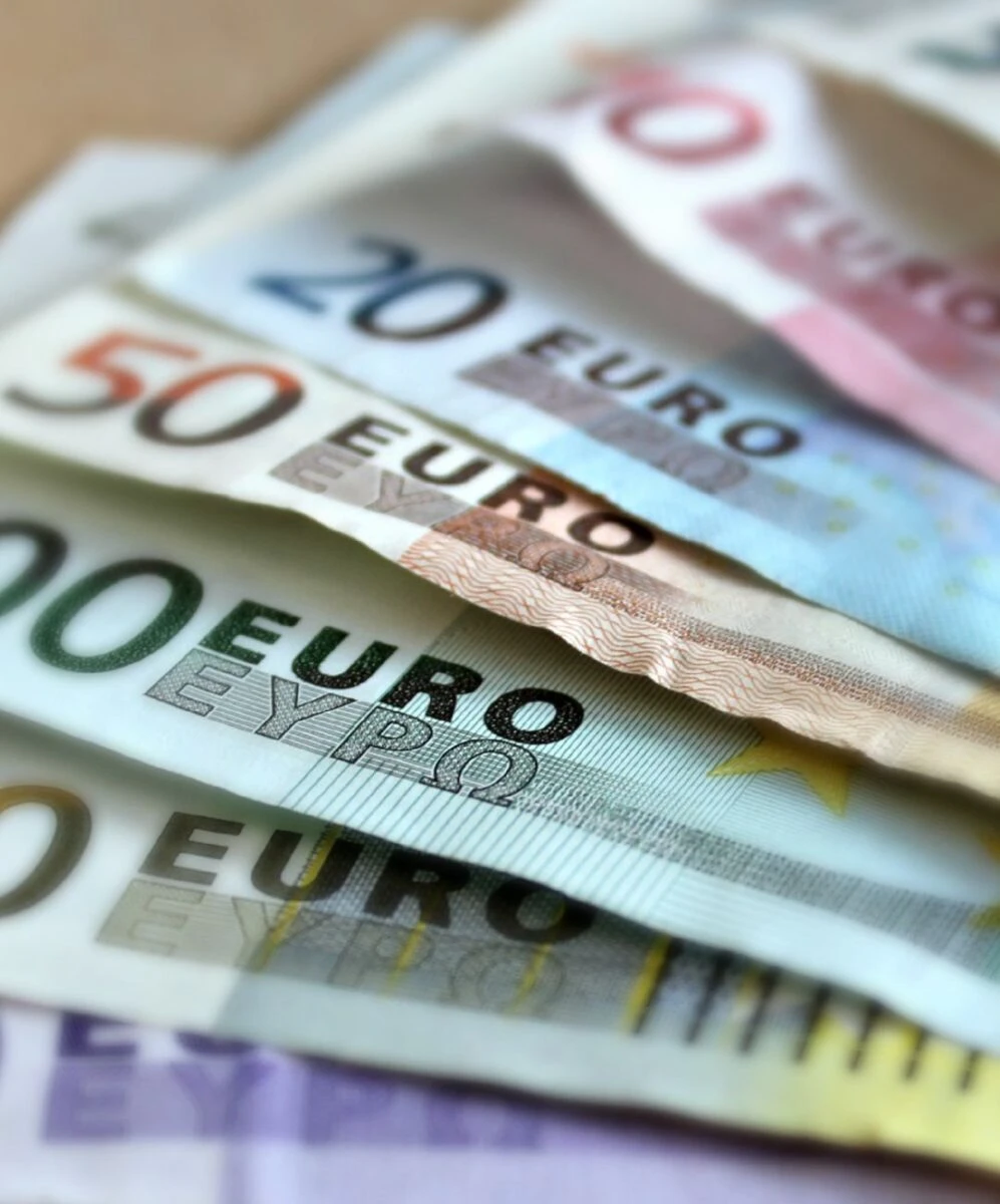 Kolejny kraj UE wprowadza euro