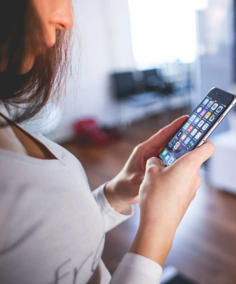 Koniec z telefonami komórkowymi. Już niedługo znikną