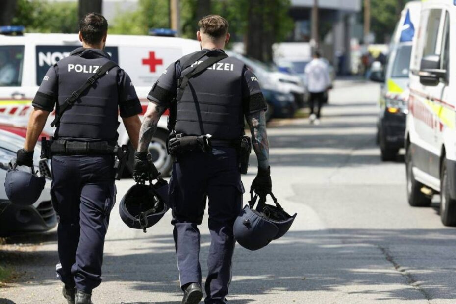Alertă cu amenințare de atac într-o altă școală din Austria