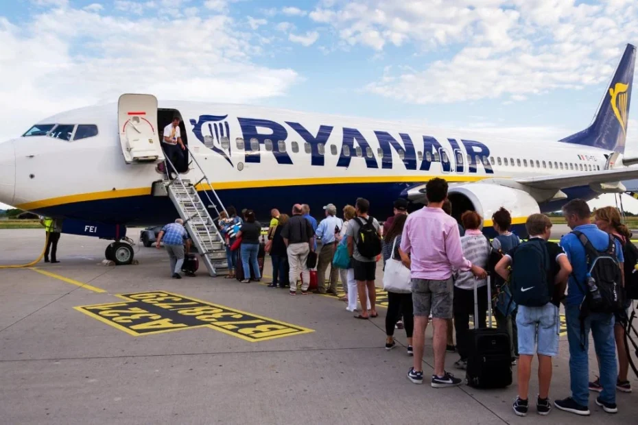 Ryanair a modificat regulile pentru bagajul de mână