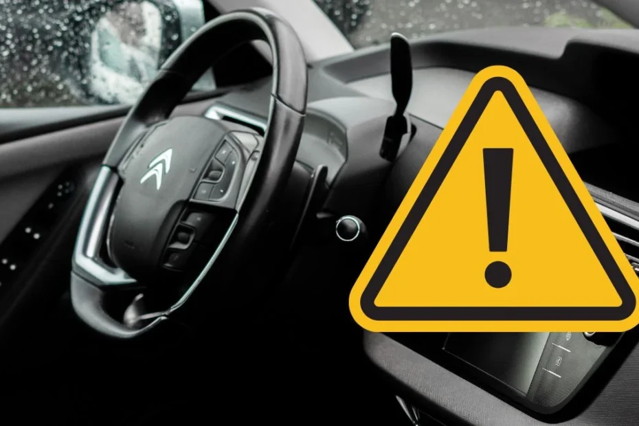 Pericol mortal din cauza airbagurilor defecte Foto: interiorul mașinii Citroën