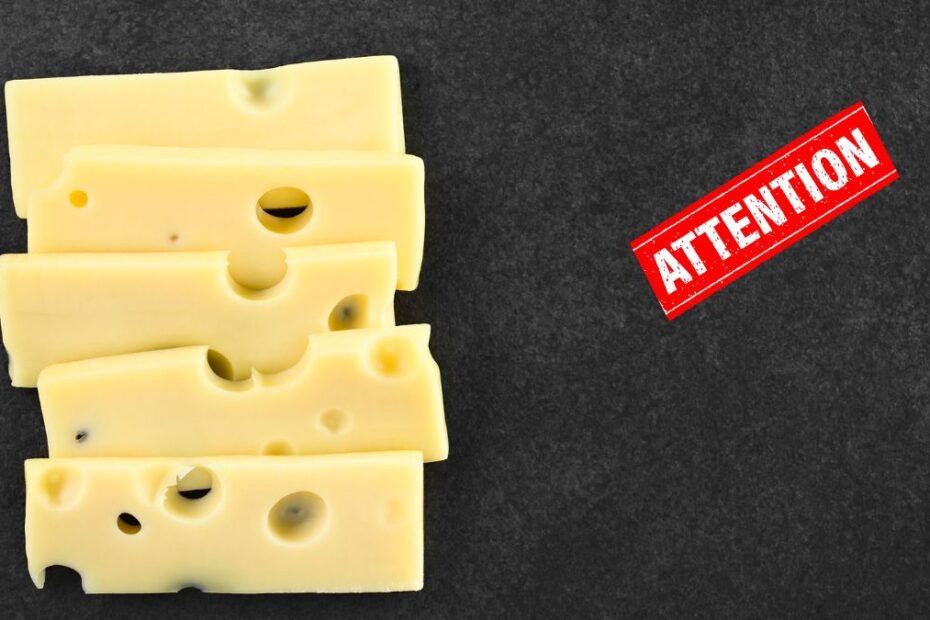 Brânza Emmental austriacă ar putea fi interzisă