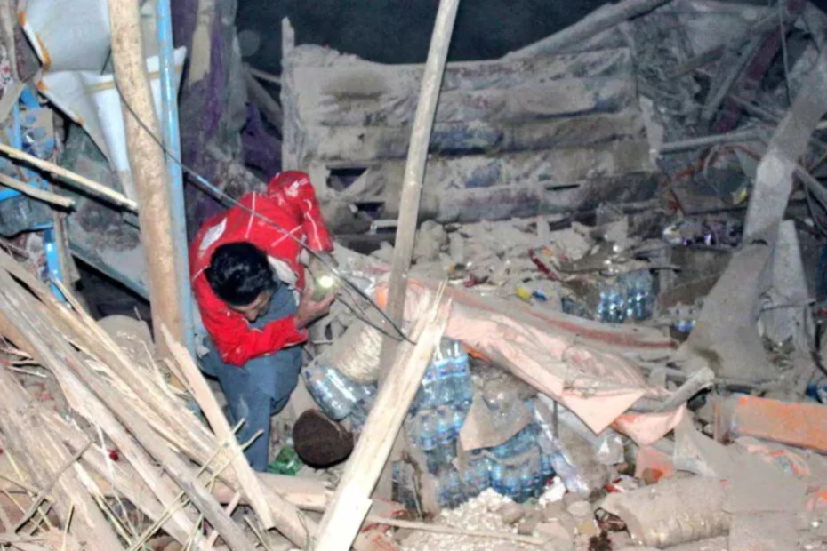 Prăbușiri și operațiuni de salvare după cutremur în Afganistan