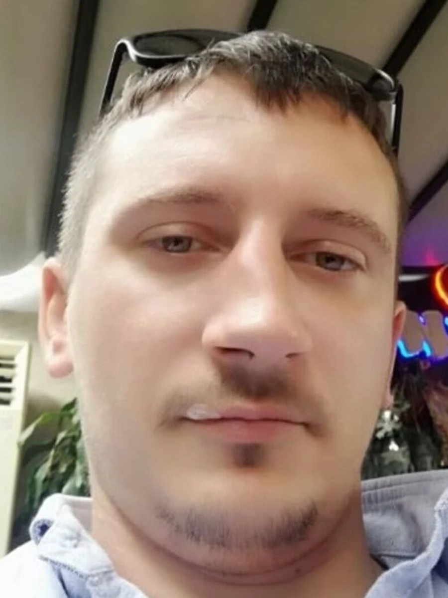 Fotografie portret cu Pavel Birsei, tânărul român decedat în accident