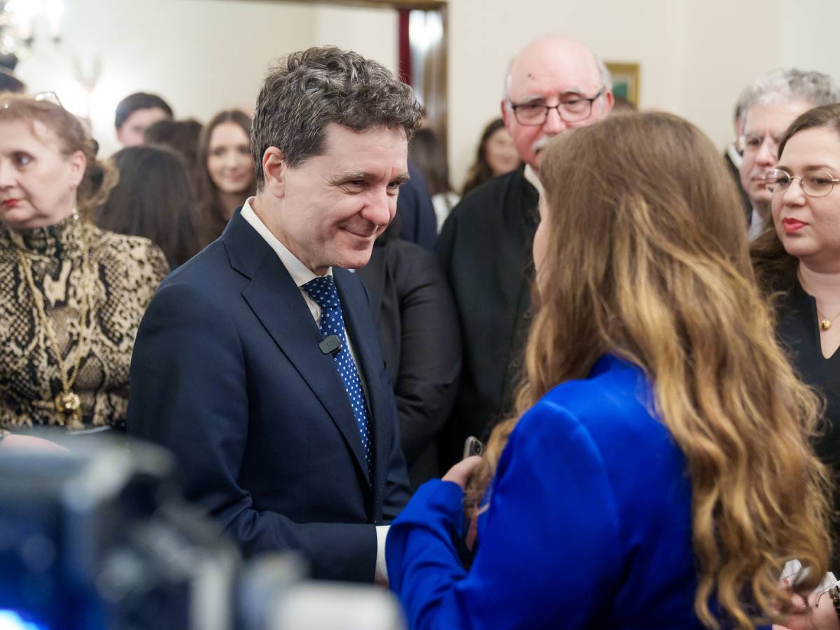 Nicușor Dan, mesaj către diaspora