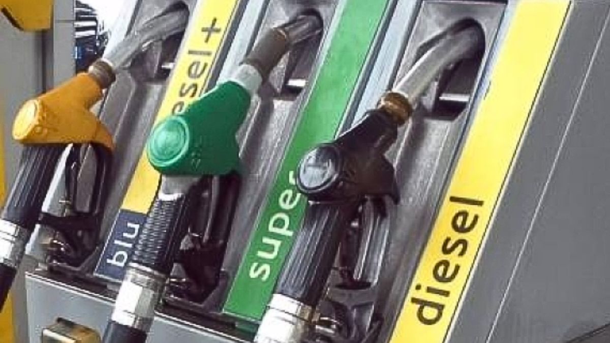 Combustibil, UE: „Trebuie să fim pregătiți pentru posibile perturbări și să luăm în considerare limitarea călătoriilor”