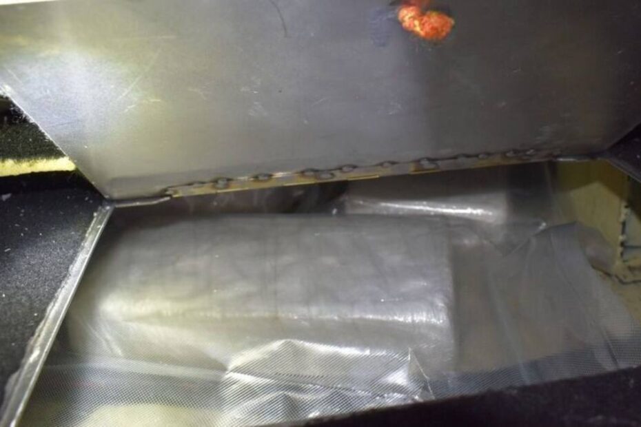 Român prins la granița Austriei cu 5 kilograme de cocaină