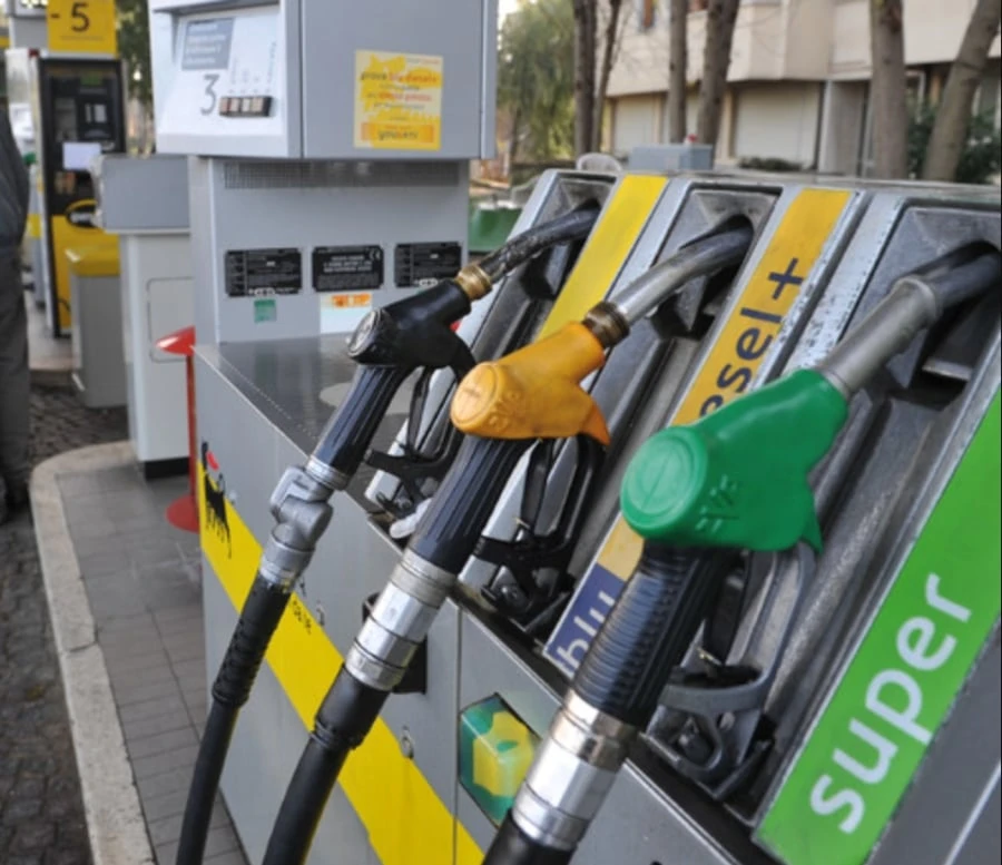 Captură despre piața petrolului și evoluția prețurilor în contextul tensiunilor din Orientul Mijlociu