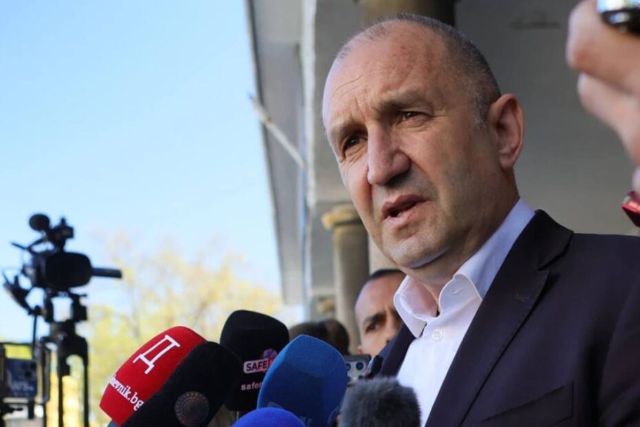 alegeri în Bulgaria câștigate de Rumen Radev
