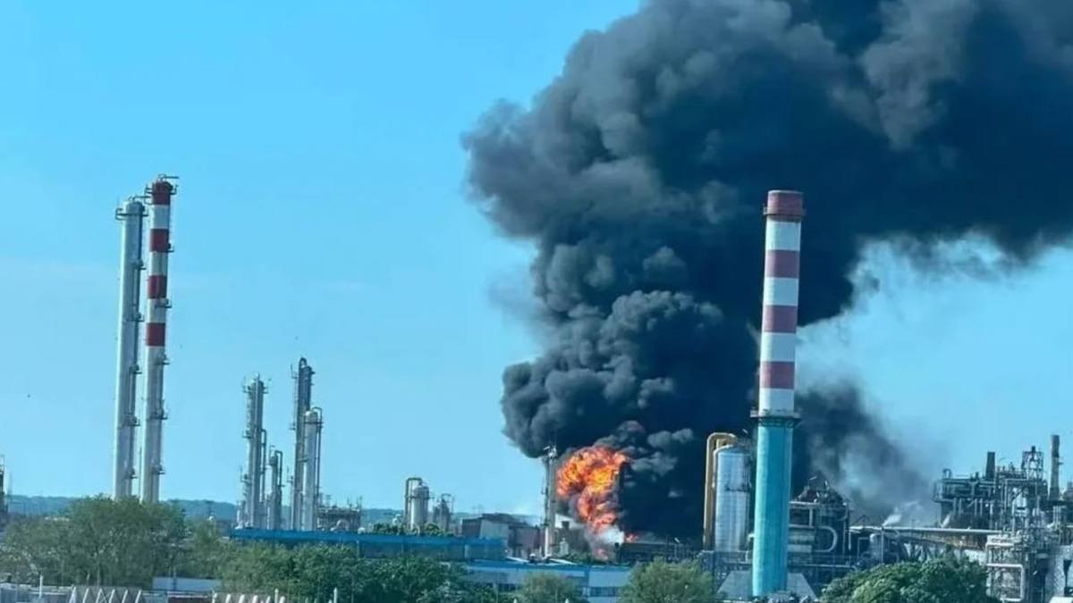 Explozie puternică la o uzină petrochimică din Ungaria