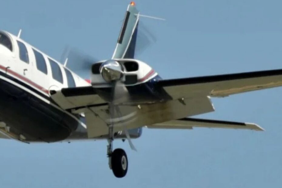 Un avion s-a prăbușit în apropierea unei stații radar