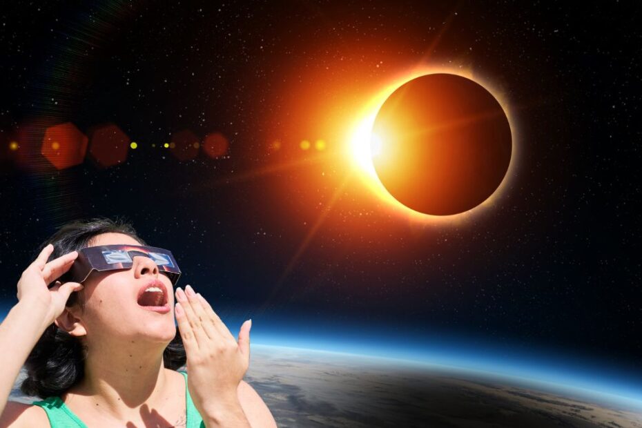 eclipsa soare 2026. În imagine: femeie se minunează uitându -se la eclipsă
