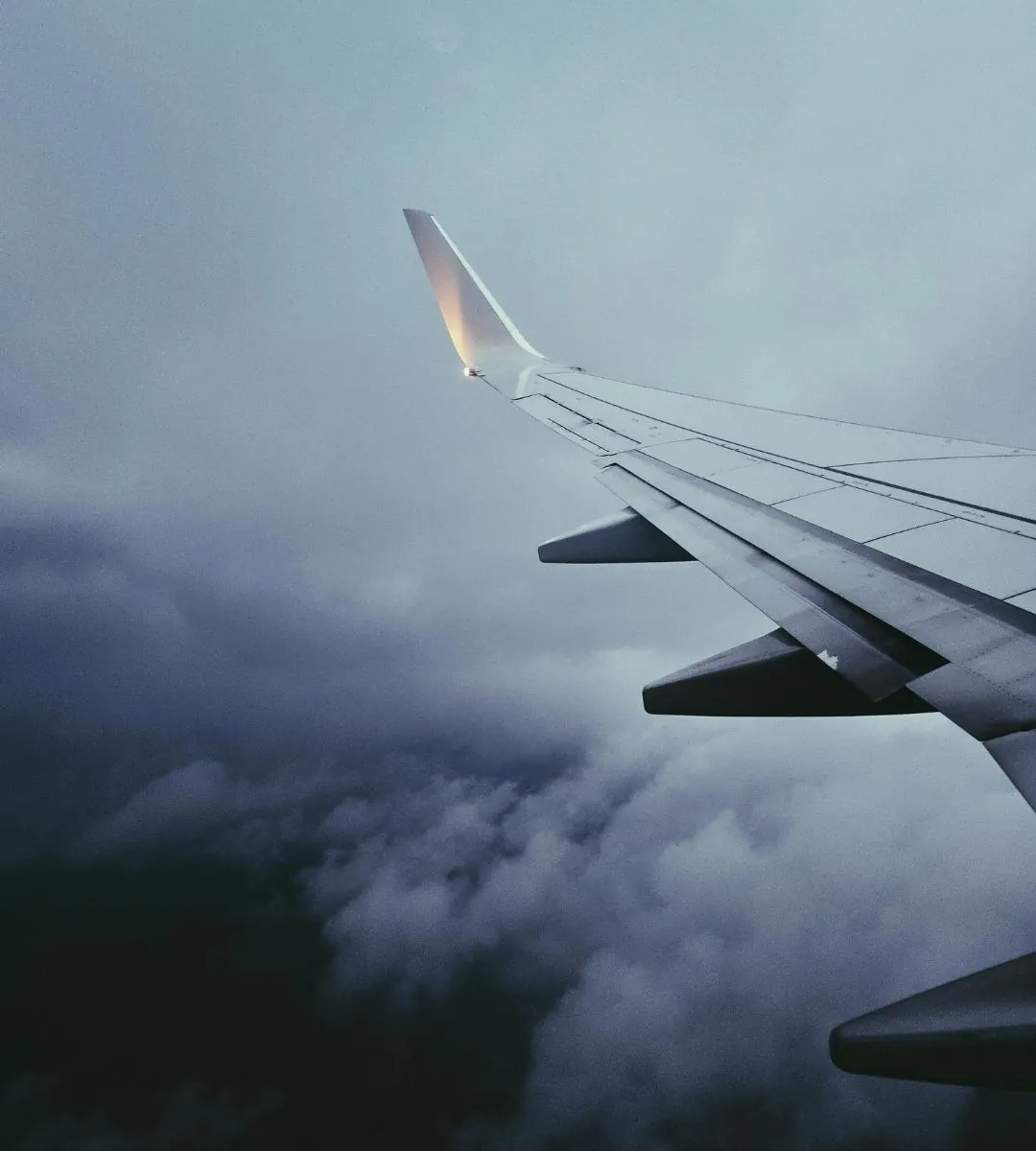 Avionul a fost lovit de turbulențe puternice
