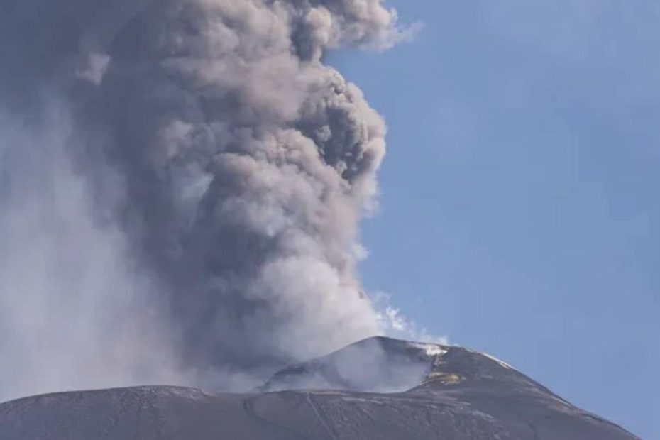 Erupție vulcanică masivă în Europa