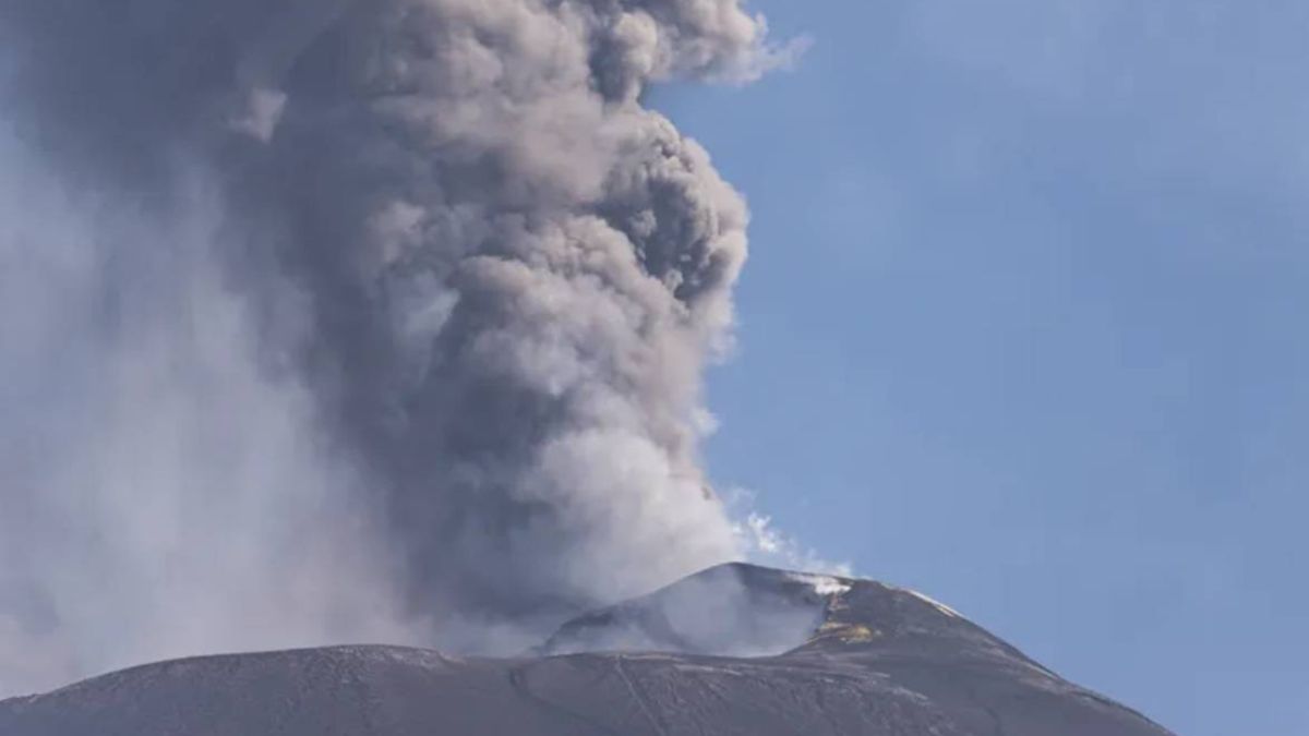 Erupție vulcanică masivă în Europa